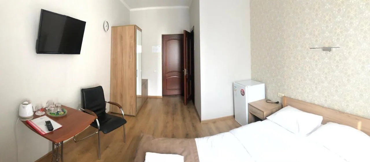 Hotel Lama 2 Kijev Ukrajna