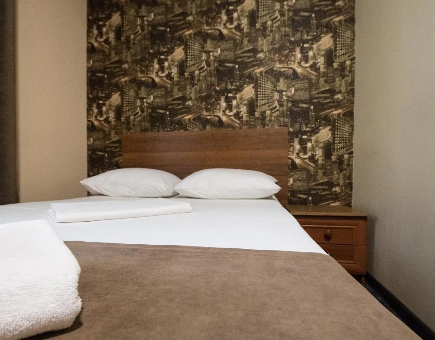 Hotel Lama 2 Kijów 2*,